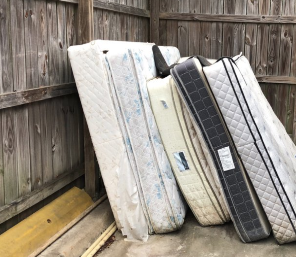 Happy Junk Removal Home Recycle Electronics Refrigerator Appliance Carpet Furniture Mattresses Yard Waste Construction Mattress Removal